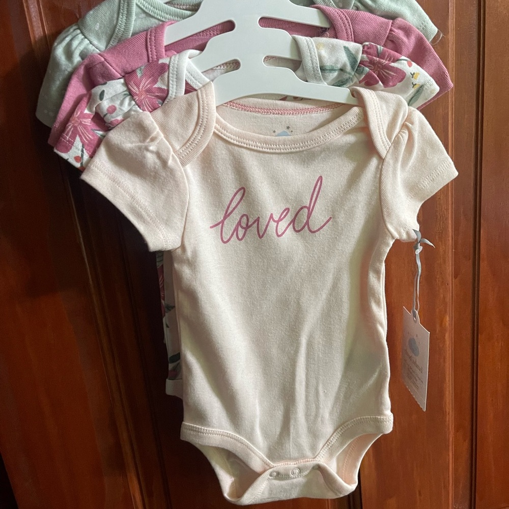 NWT Cloud Island 0-3 Month 4 pack Sleeveless Bodysuit